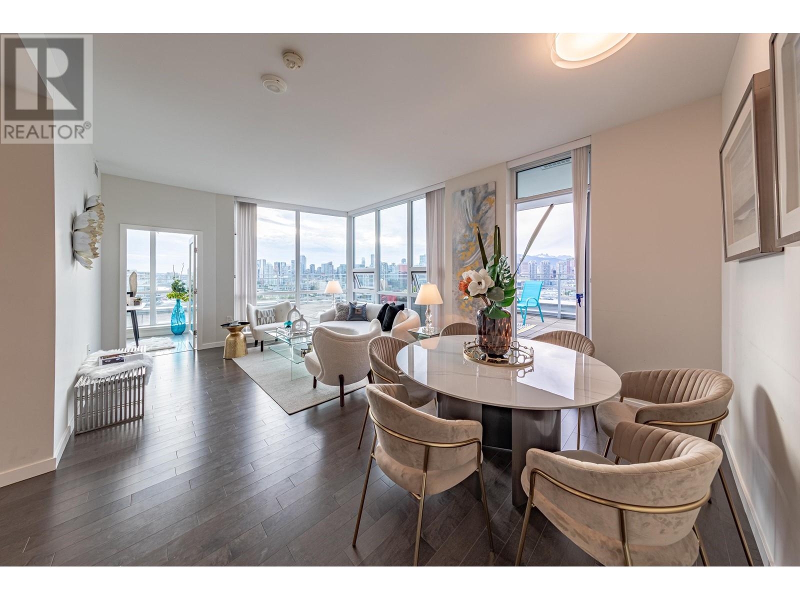 Listing Picture 6 of 39 : 1703 1708 ONTARIO STREET, Vancouver / 溫哥華 - 魯藝地產 Yvonne Lu Group - MLS Medallion Club Member