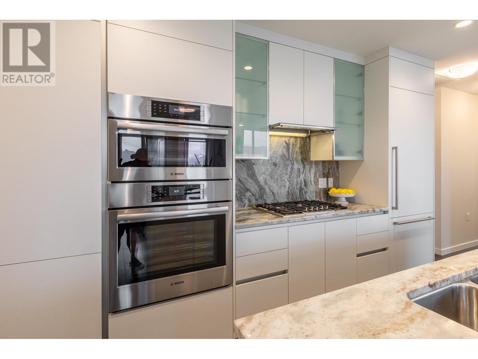 Listing Picture 14 of 39 : 1703 1708 ONTARIO STREET, Vancouver / 溫哥華 - 魯藝地產 Yvonne Lu Group - MLS Medallion Club Member