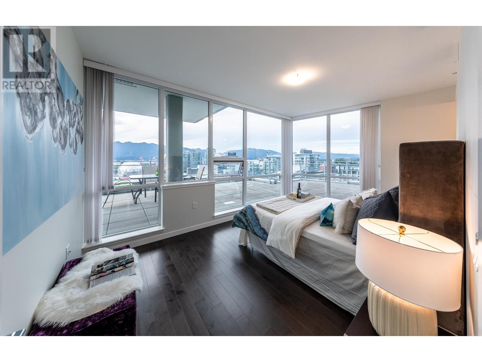 Listing Picture 17 of 39 : 1703 1708 ONTARIO STREET, Vancouver / 溫哥華 - 魯藝地產 Yvonne Lu Group - MLS Medallion Club Member