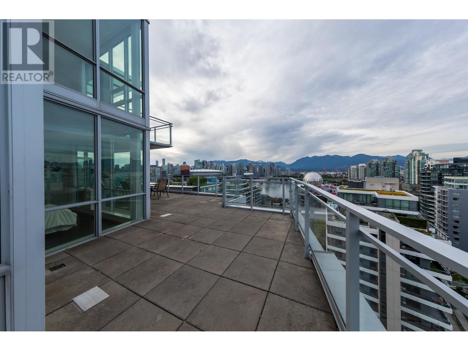 Listing Picture 31 of 39 : 1703 1708 ONTARIO STREET, Vancouver / 溫哥華 - 魯藝地產 Yvonne Lu Group - MLS Medallion Club Member