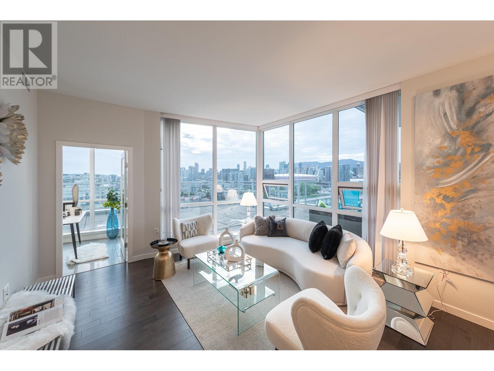 Listing Picture 8 of 39 : 1703 1708 ONTARIO STREET, Vancouver / 溫哥華 - 魯藝地產 Yvonne Lu Group - MLS Medallion Club Member