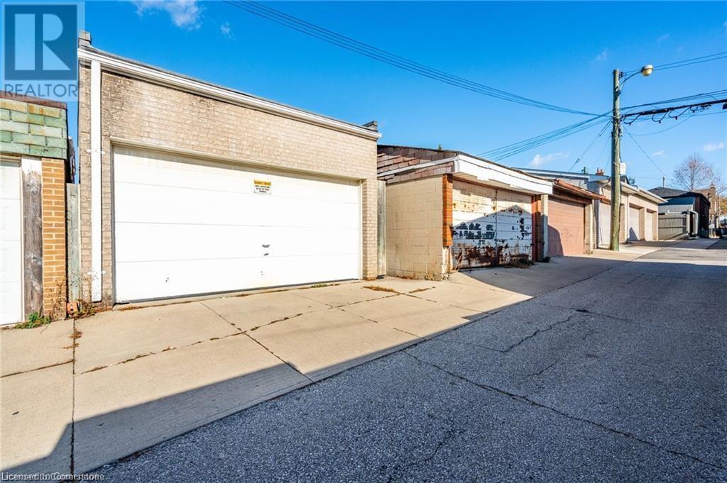 135 Hope Street Unit# Main, Toronto, Ontario  M6E 1K2 - Photo 17 - 40688082