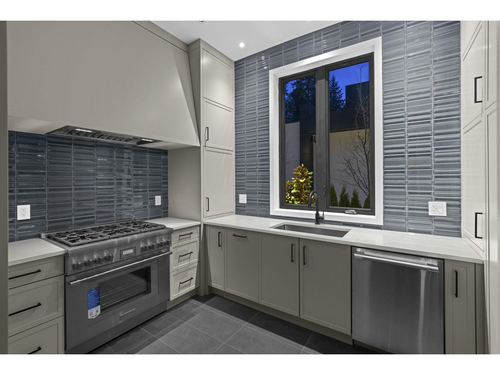 2565 141 Street, Surrey, British Columbia  V4P 2E5 - Photo 10 - R2952785