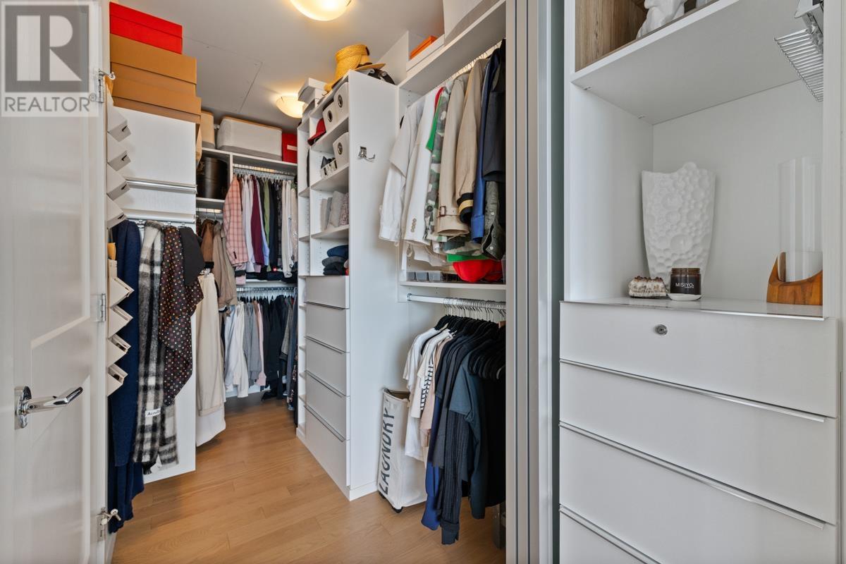 Listing Picture 17 of 34 : 1701 1708 ONTARIO STREET, Vancouver / 溫哥華 - 魯藝地產 Yvonne Lu Group - MLS Medallion Club Member