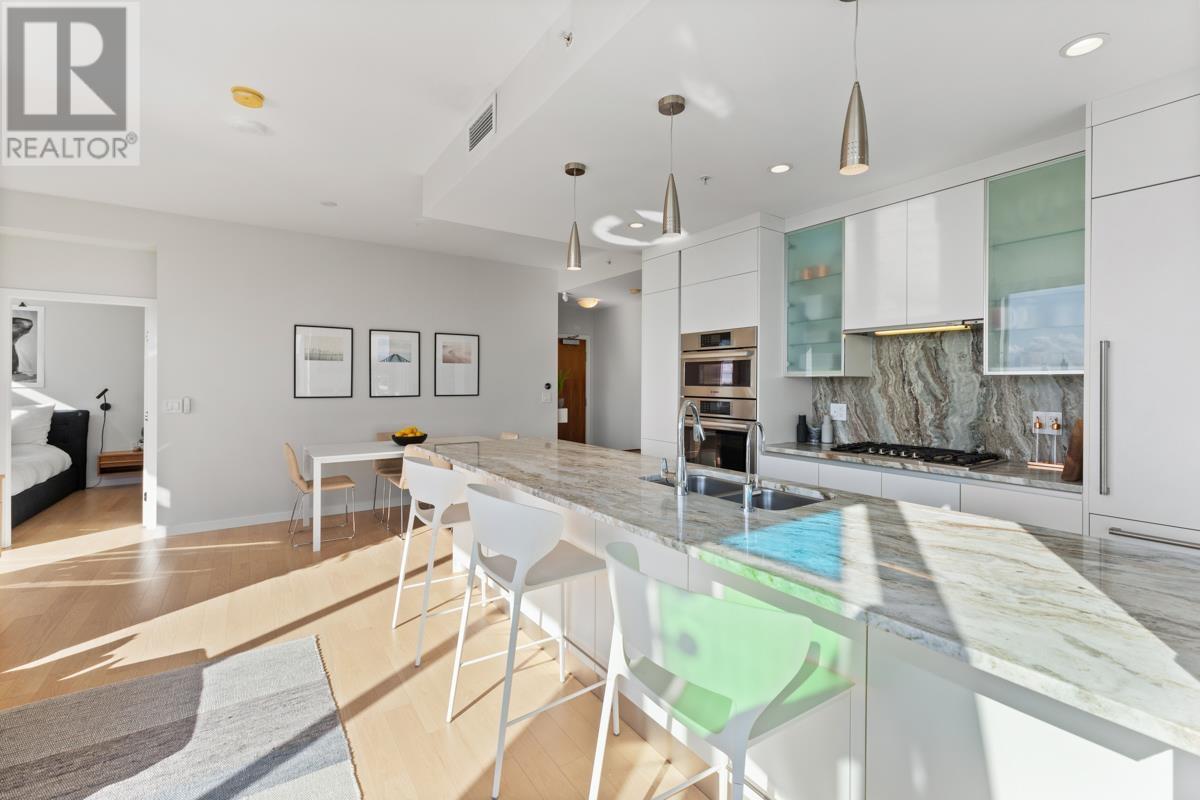 Listing Picture 6 of 34 : 1701 1708 ONTARIO STREET, Vancouver / 溫哥華 - 魯藝地產 Yvonne Lu Group - MLS Medallion Club Member