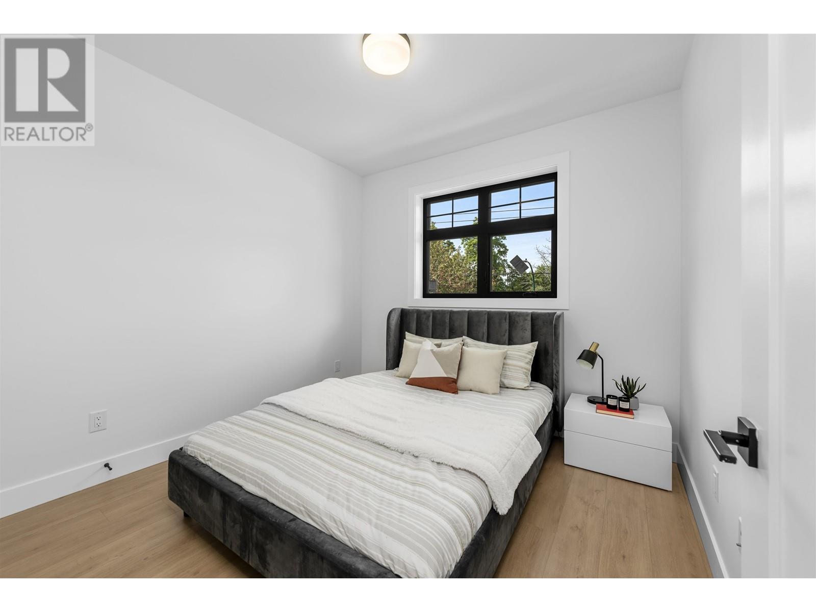 1006 E 15th Avenue, Vancouver, British Columbia  V5T 4B1 - Photo 18 - R2953015