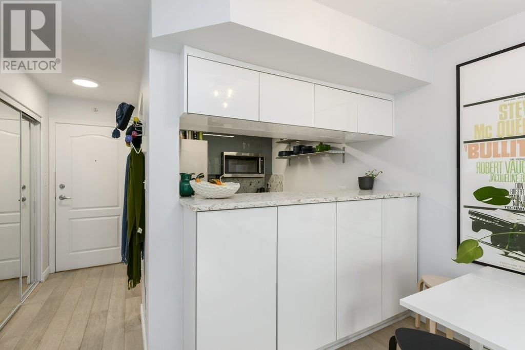 Listing Picture 12 of 35 : 1107 822 HOMER STREET, Vancouver / 溫哥華 - 魯藝地產 Yvonne Lu Group - MLS Medallion Club Member