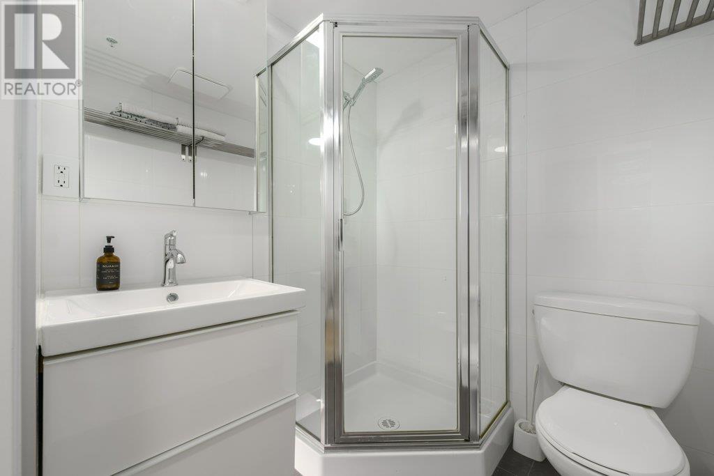 Listing Picture 16 of 35 : 1107 822 HOMER STREET, Vancouver / 溫哥華 - 魯藝地產 Yvonne Lu Group - MLS Medallion Club Member