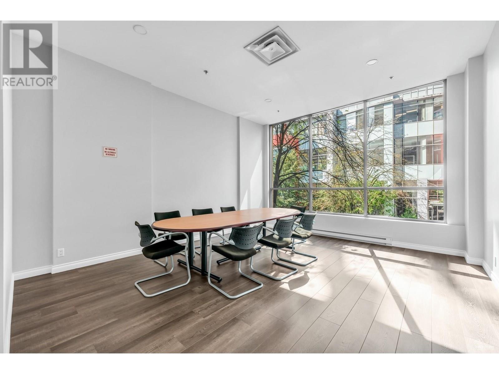 Listing Picture 28 of 35 : 1107 822 HOMER STREET, Vancouver / 溫哥華 - 魯藝地產 Yvonne Lu Group - MLS Medallion Club Member