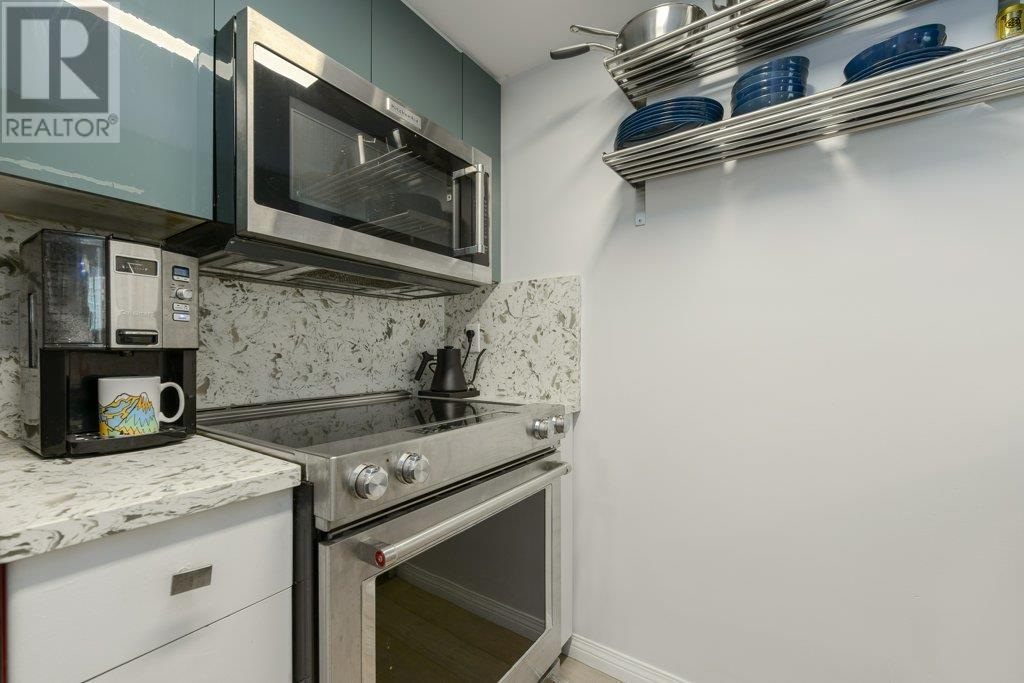 Listing Picture 9 of 35 : 1107 822 HOMER STREET, Vancouver / 溫哥華 - 魯藝地產 Yvonne Lu Group - MLS Medallion Club Member