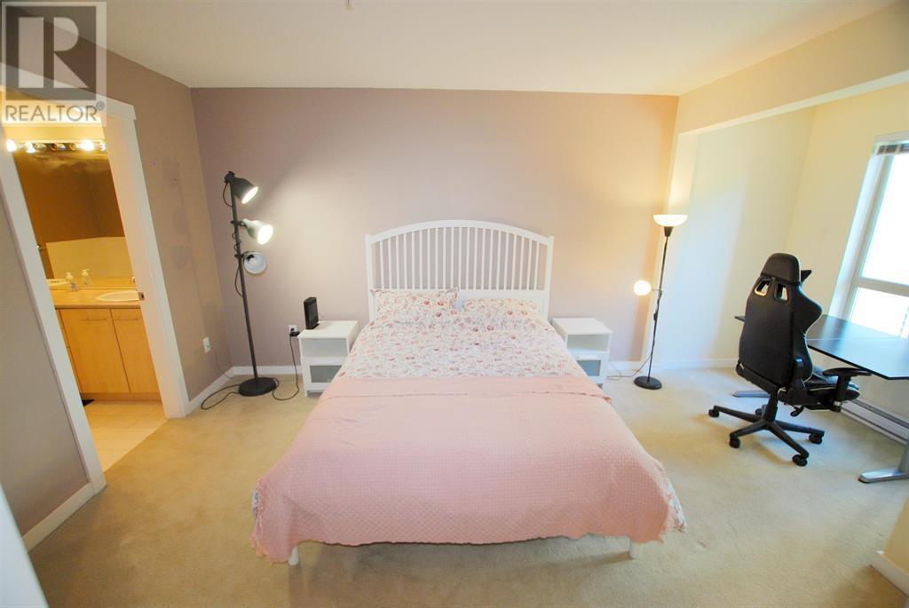 Listing Picture 15 of 30 : 3306 5119 GARDEN CITY ROAD, Richmond / 烈治文 - 魯藝地產 Yvonne Lu Group - MLS Medallion Club Member