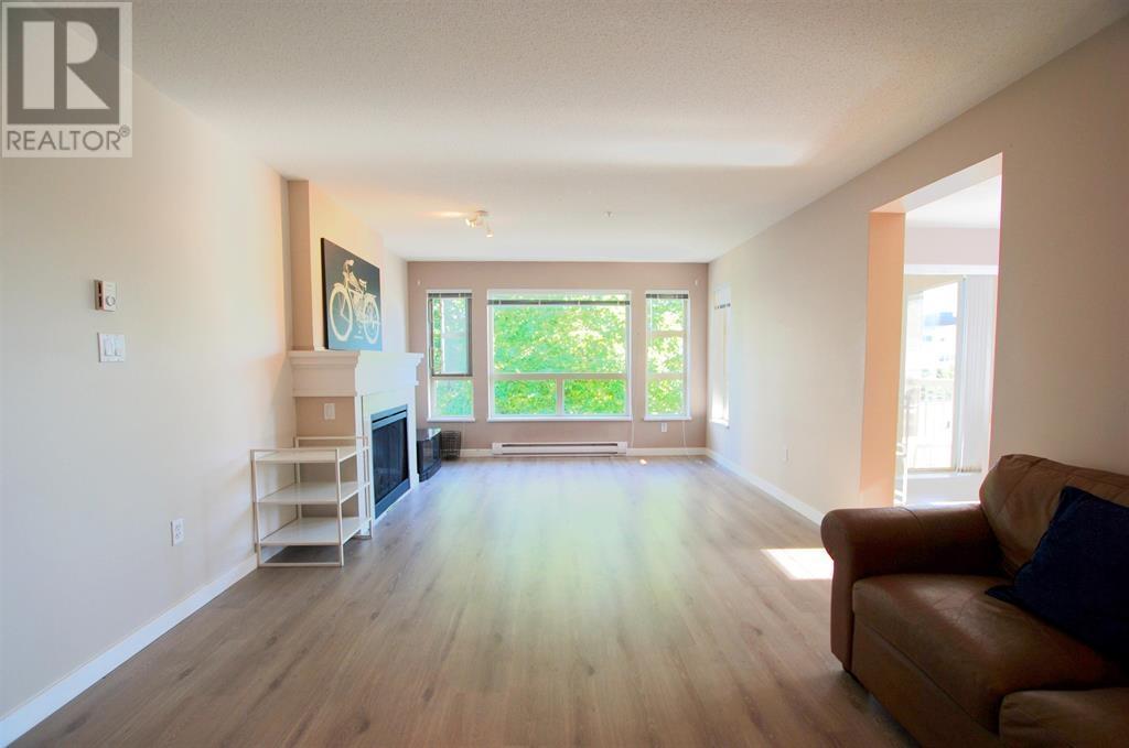 Listing Picture 9 of 30 : 3306 5119 GARDEN CITY ROAD, Richmond / 烈治文 - 魯藝地產 Yvonne Lu Group - MLS Medallion Club Member