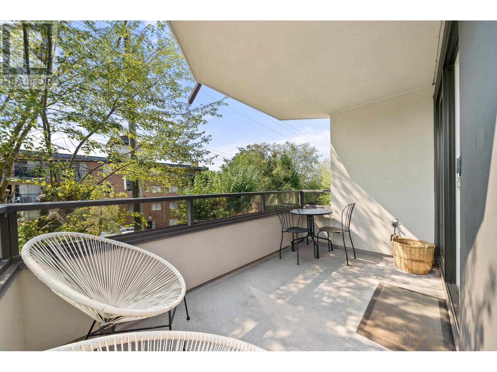 207 145 E 12th Street, North Vancouver, British Columbia V7L 2J3 - Photo 30 - R2953053
