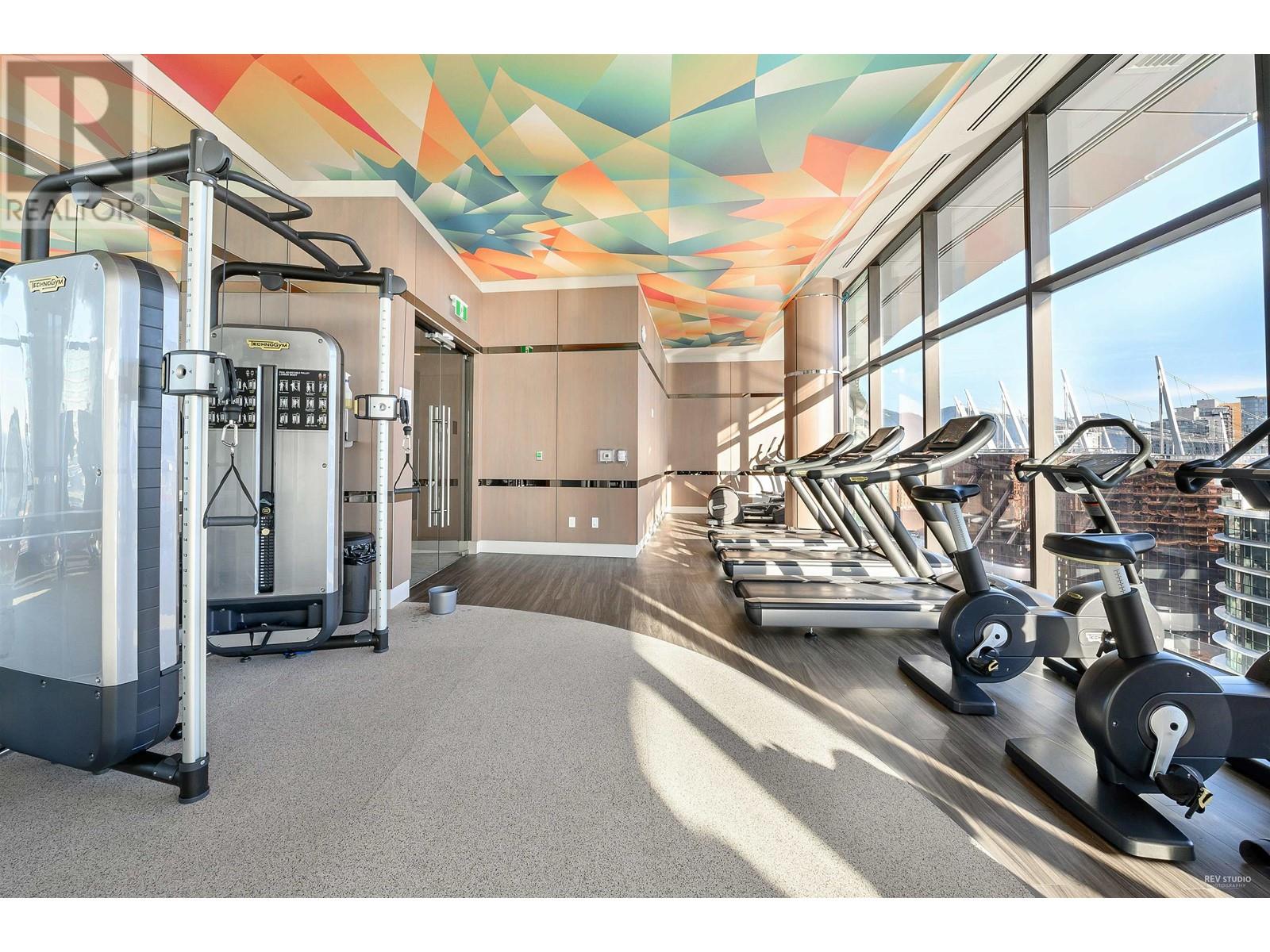 Listing Picture 15 of 21 : 903 89 NELSON STREET, Vancouver / 溫哥華 - 魯藝地產 Yvonne Lu Group - MLS Medallion Club Member