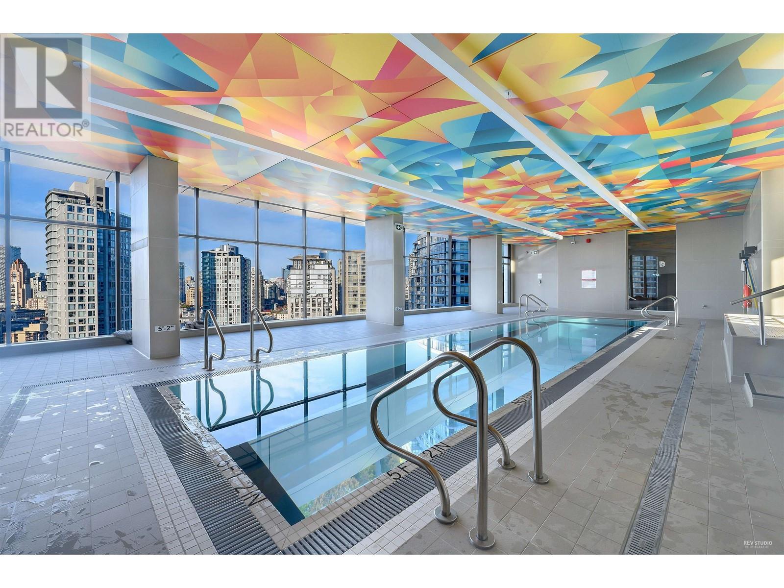 Listing Picture 16 of 21 : 903 89 NELSON STREET, Vancouver / 溫哥華 - 魯藝地產 Yvonne Lu Group - MLS Medallion Club Member