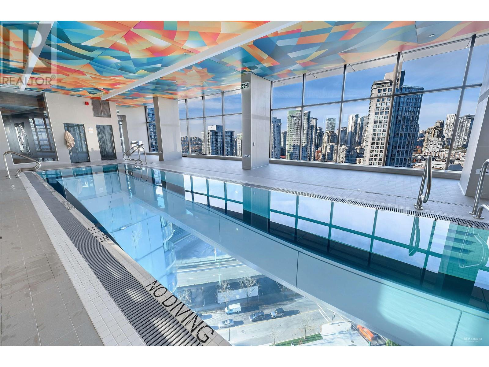 Listing Picture 17 of 21 : 903 89 NELSON STREET, Vancouver / 溫哥華 - 魯藝地產 Yvonne Lu Group - MLS Medallion Club Member