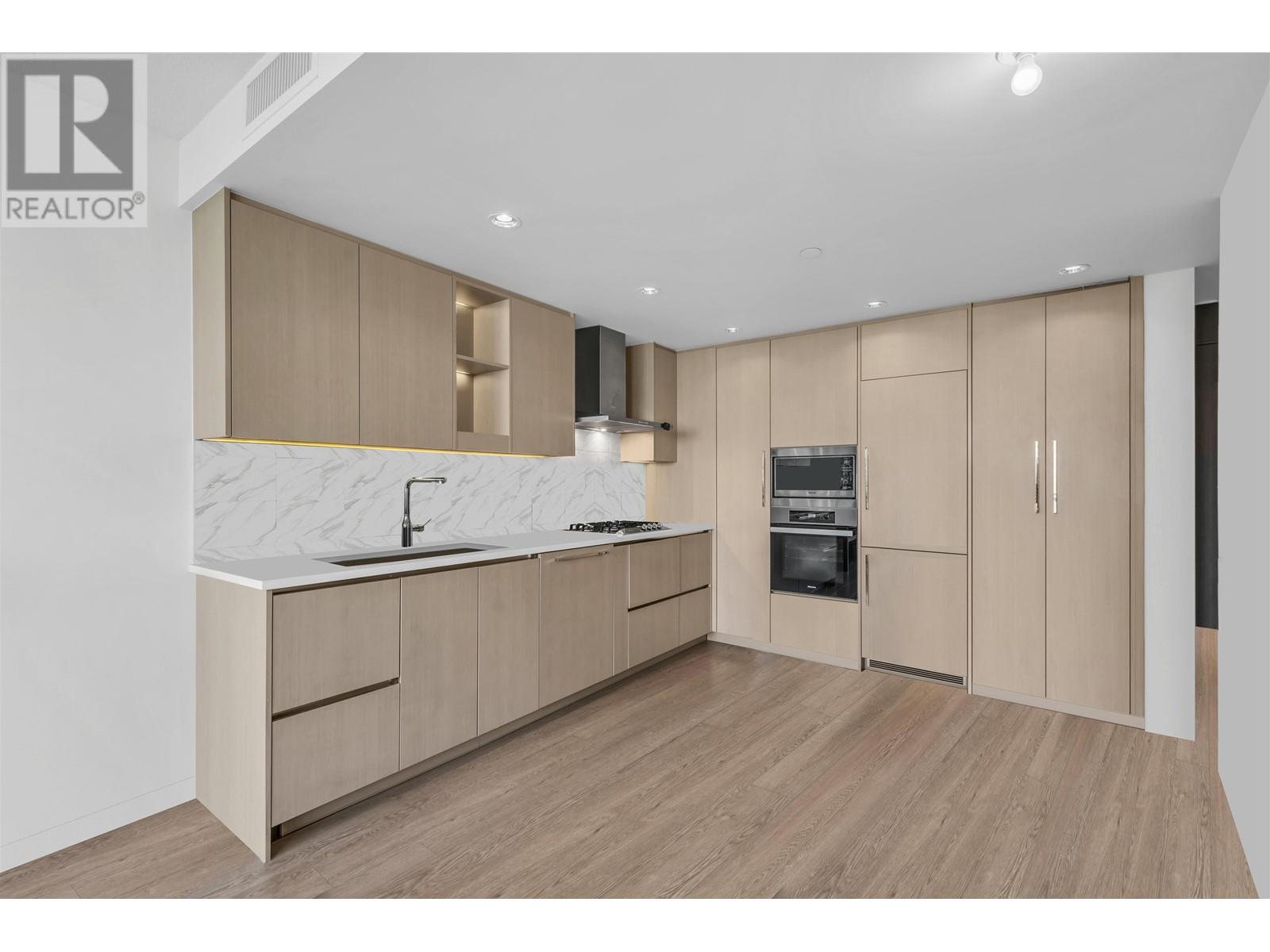 Listing Picture 7 of 21 : 903 89 NELSON STREET, Vancouver / 溫哥華 - 魯藝地產 Yvonne Lu Group - MLS Medallion Club Member