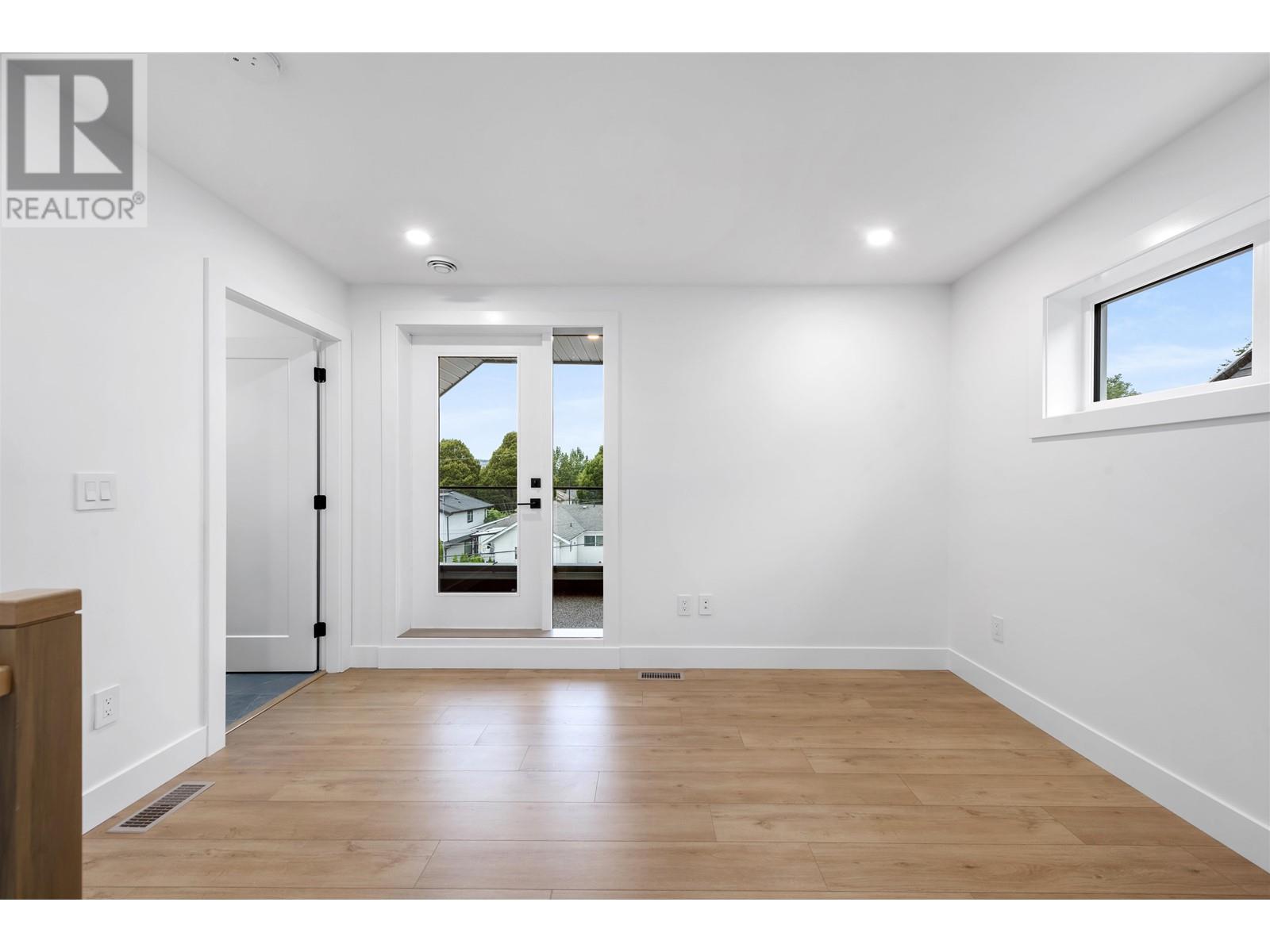 2 1160 Rossland Street, Vancouver, British Columbia  V5K 4A1 - Photo 23 - R2953118