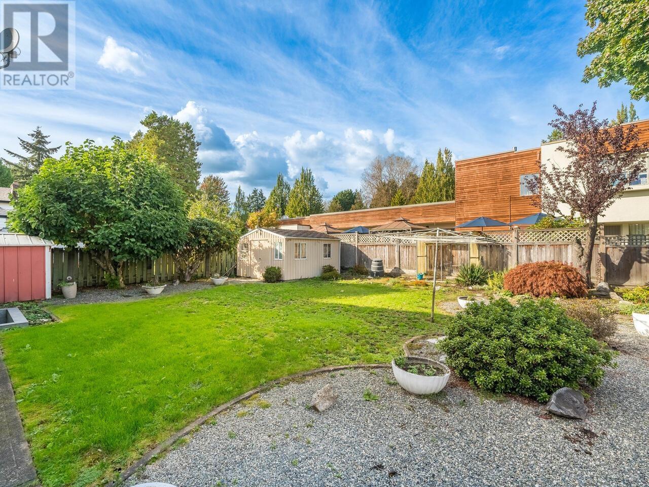 Listing Picture 17 of 28 : 7745 MUNROE CRESCENT, Vancouver / 溫哥華 - 魯藝地產 Yvonne Lu Group - MLS Medallion Club Member