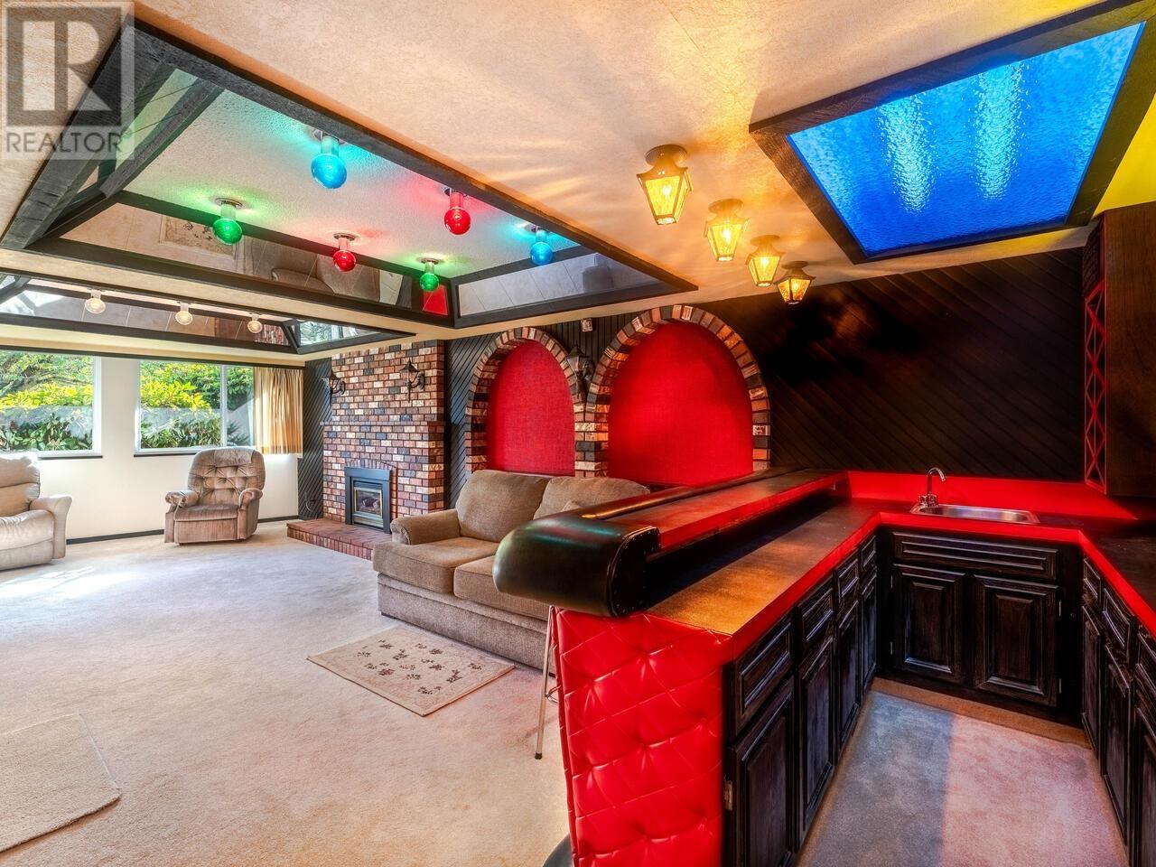 Listing Picture 22 of 28 : 7745 MUNROE CRESCENT, Vancouver / 溫哥華 - 魯藝地產 Yvonne Lu Group - MLS Medallion Club Member