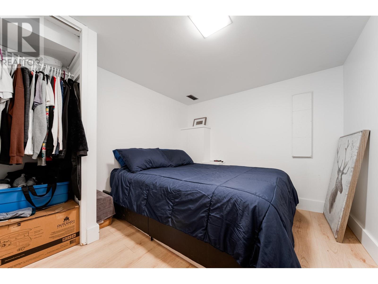 Listing Picture 28 of 36 : 3007 W 32ND AVENUE, Vancouver / 溫哥華 - 魯藝地產 Yvonne Lu Group - MLS Medallion Club Member