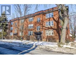 7 - 8 NORTH OVAL STREET, Hamilton, Ontario