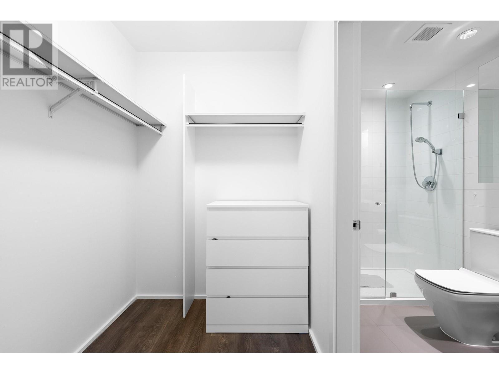 Listing Picture 15 of 37 : 5507 4510 HALIFAX WAY, Burnaby / 本拿比 - 魯藝地產 Yvonne Lu Group - MLS Medallion Club Member