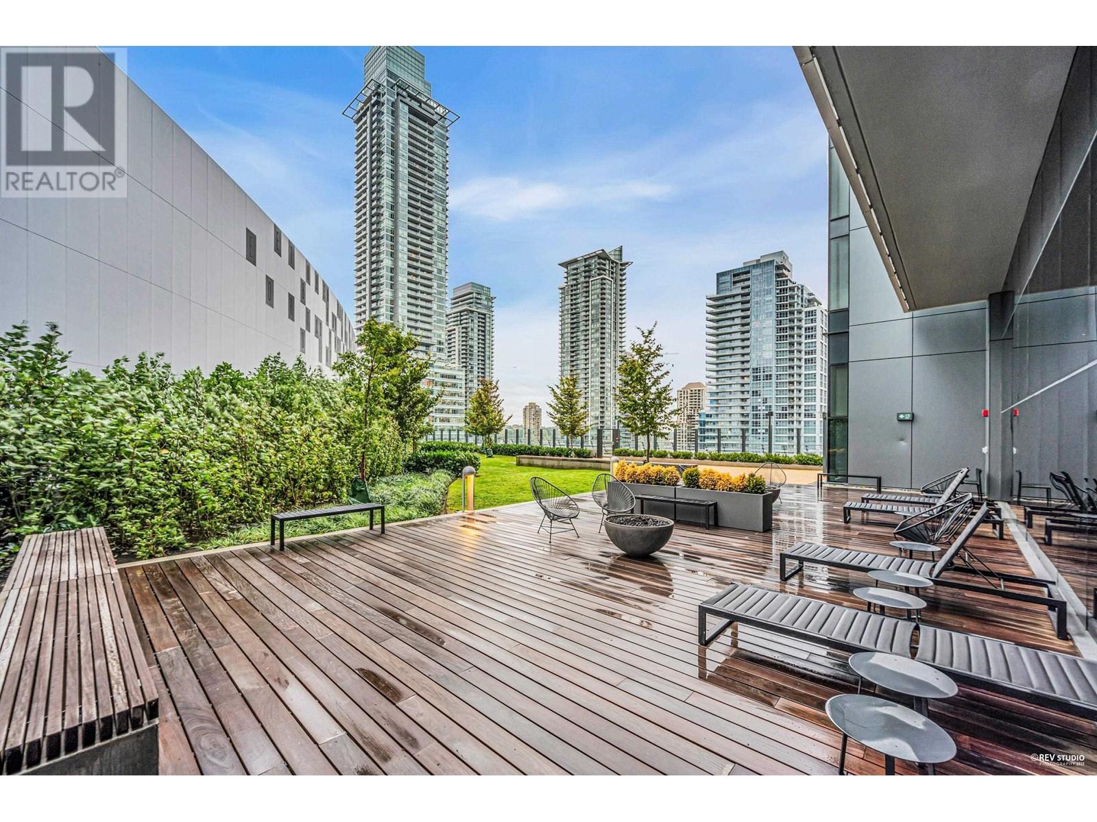 Listing Picture 37 of 37 : 5507 4510 HALIFAX WAY, Burnaby / 本拿比 - 魯藝地產 Yvonne Lu Group - MLS Medallion Club Member
