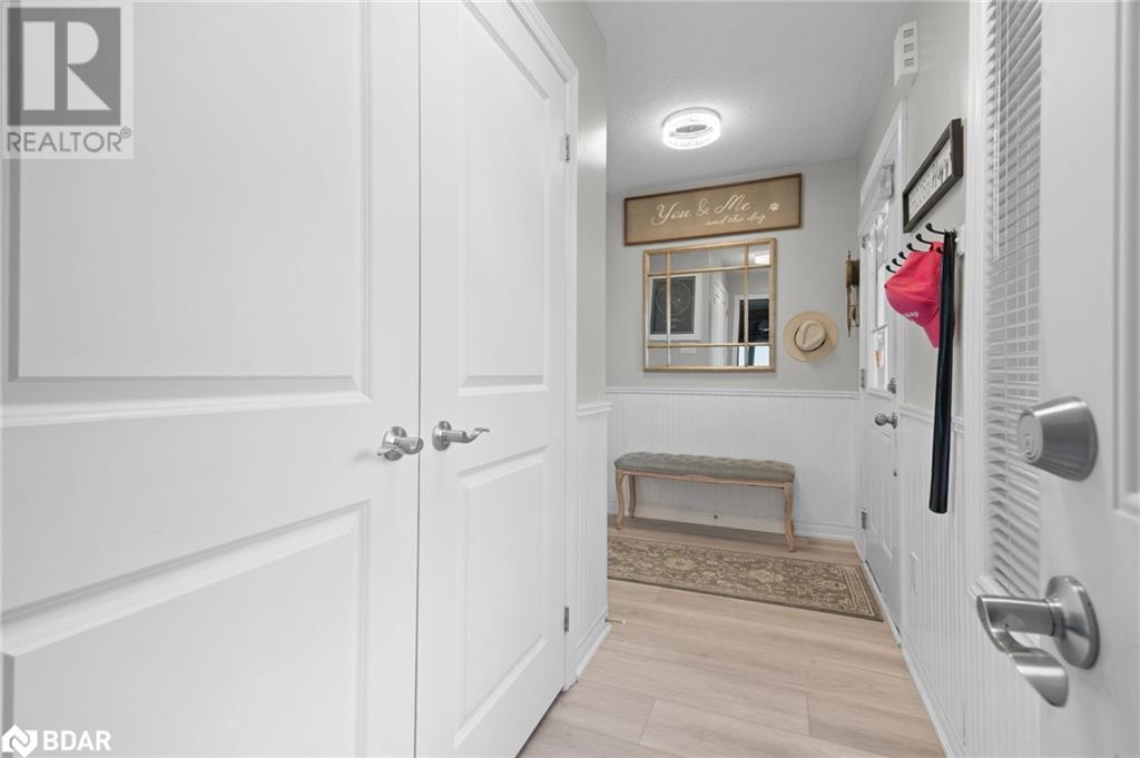 8 Sinclair Crescent, Ramara, Ontario  L3V 8J9 - Photo 3 - 40688044