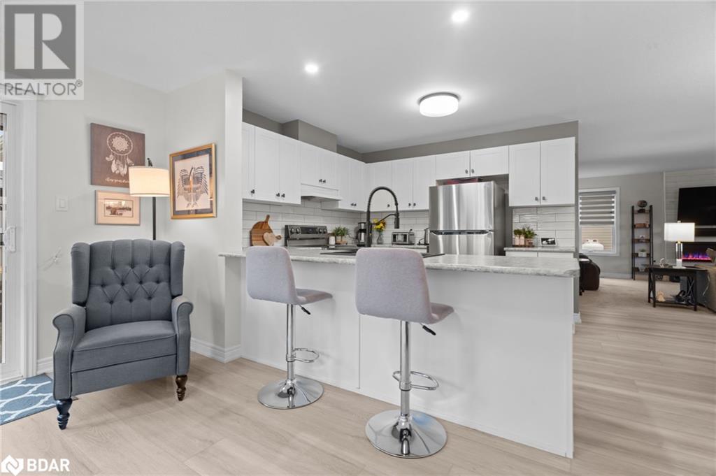 8 Sinclair Crescent, Ramara, Ontario  L3V 8J9 - Photo 12 - 40688044