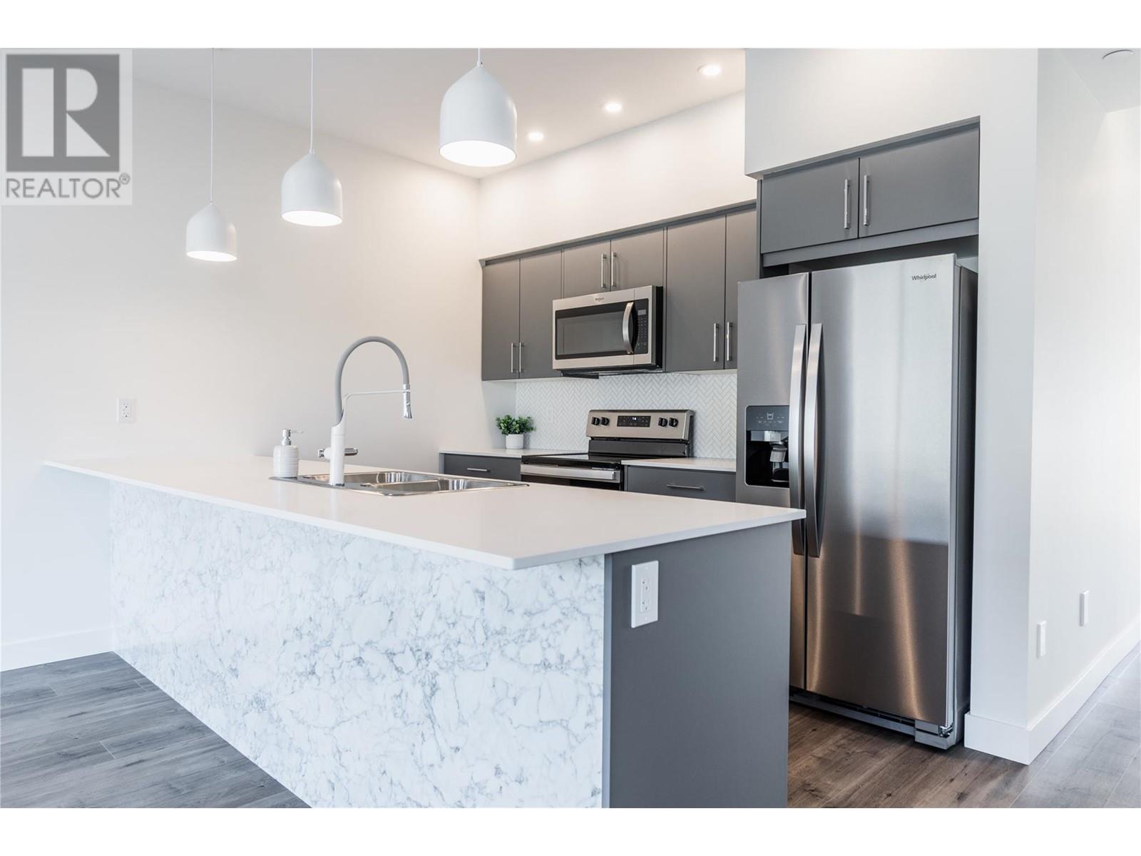 8960 Dallas Drive Unit# 116, Kamloops, British Columbia  V2C 6V1 - Photo 3 - 10331335
