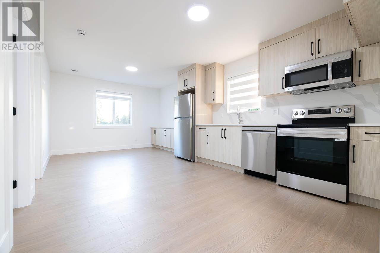 7867 Canada Way, Burnaby, British Columbia  V3N 3K8 - Photo 37 - R2952721