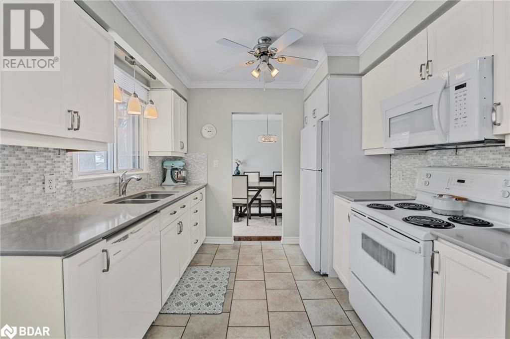 219 Steel Street, Barrie, Ontario  L4M 2G8 - Photo 19 - 40687481