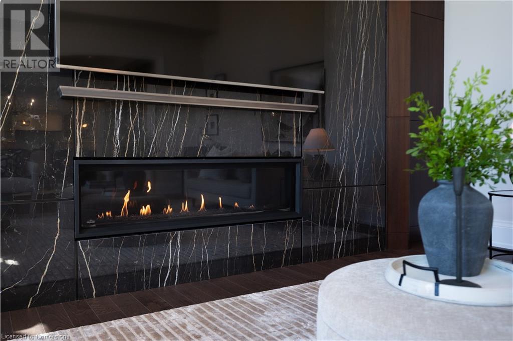 1207 Lakeshore Road West Road, Oakville, Ontario  L6L 1E7 - Photo 21 - 40687970