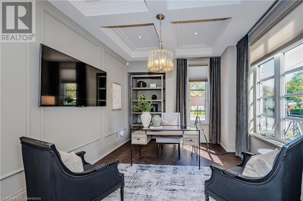 1207 Lakeshore Road West Road, Oakville, Ontario  L6L 1E7 - Photo 6 - 40687970