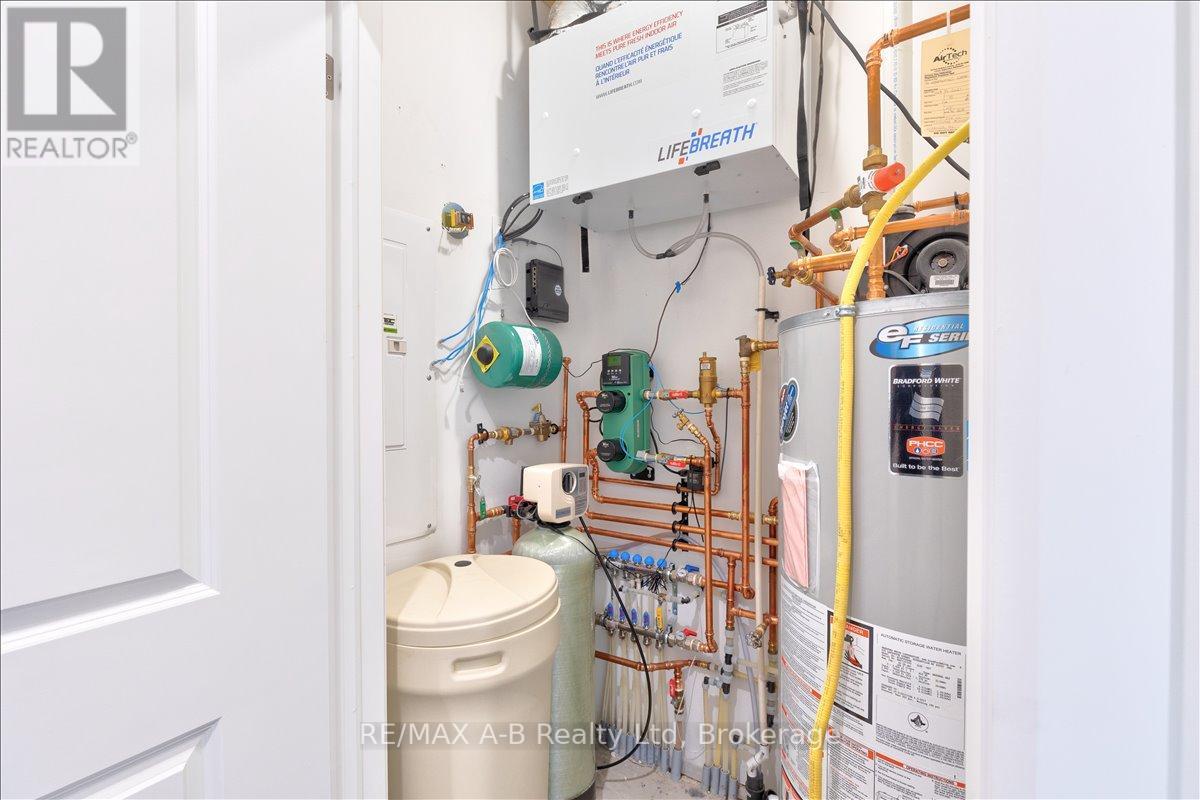 Unit 4 - 43 Upper Thames Lane, West Perth, Ontario  N0K 1N0 - Photo 13 - X11910105