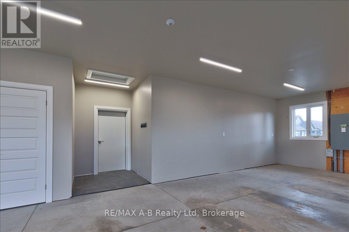 Unit 4 - 43 Upper Thames Lane, West Perth, Ontario  N0K 1N0 - Photo 15 - X11910105