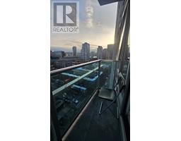 1606 233 ROBSON STREET, Vancouver, British Columbia