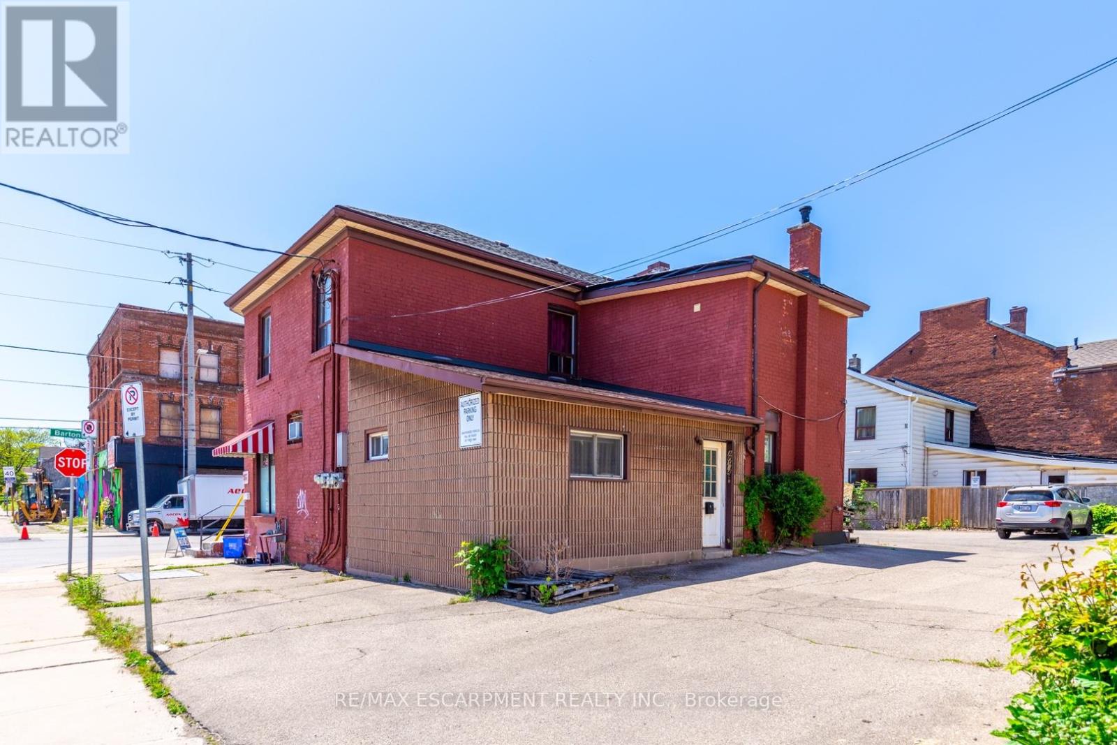 267 Catharine Street N, Hamilton (Beasley), Ontario  L8L 4S8 - Photo 3 - X11910103