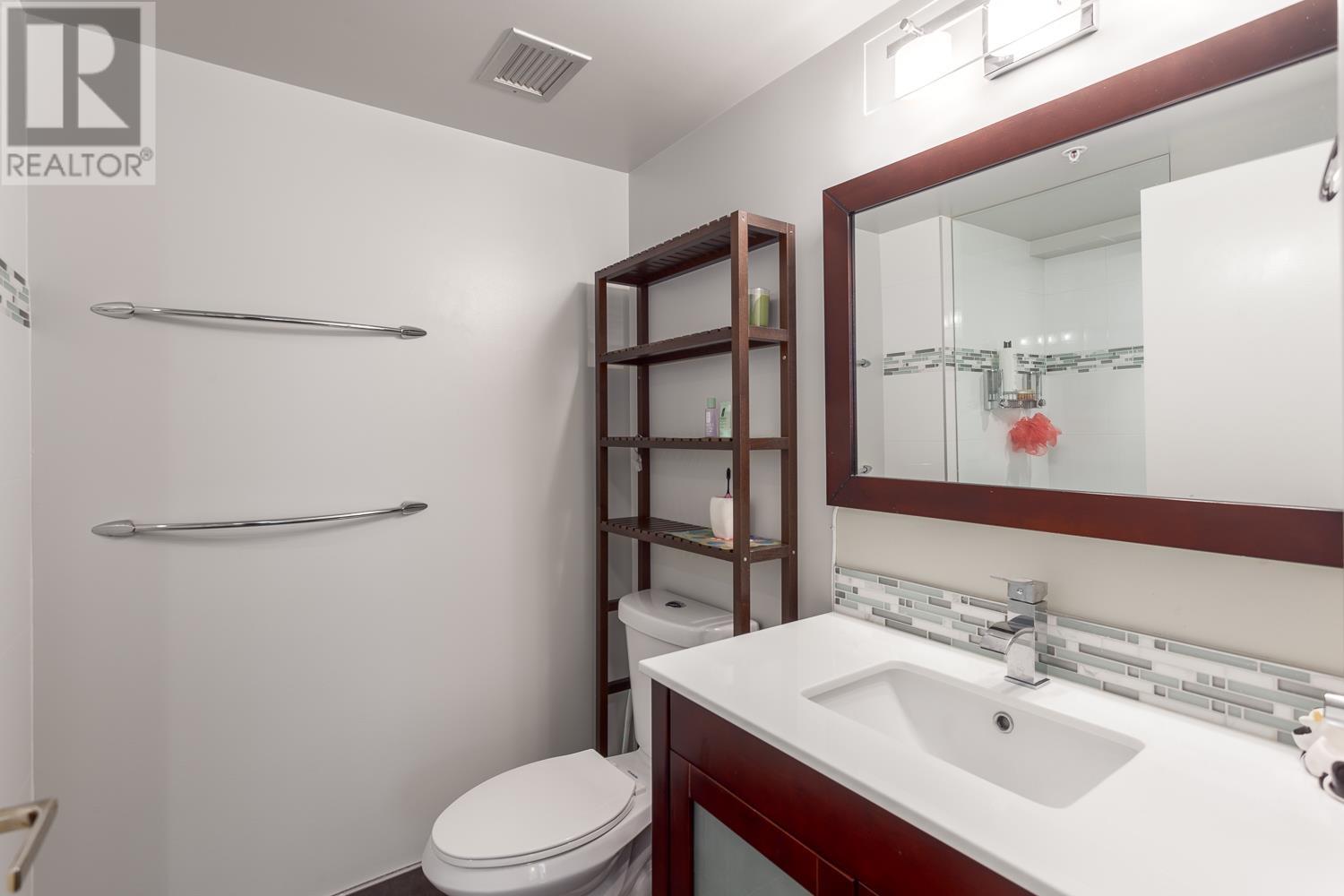 Listing Picture 14 of 27 : 505 1338 HOMER STREET, Vancouver / 溫哥華 - 魯藝地產 Yvonne Lu Group - MLS Medallion Club Member