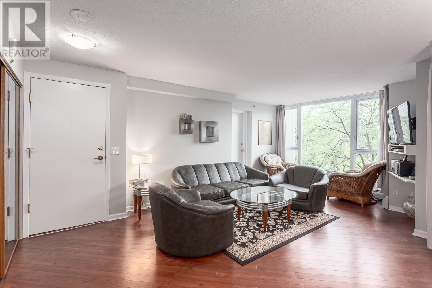 Listing Picture 2 of 27 : 505 1338 HOMER STREET, Vancouver / 溫哥華 - 魯藝地產 Yvonne Lu Group - MLS Medallion Club Member