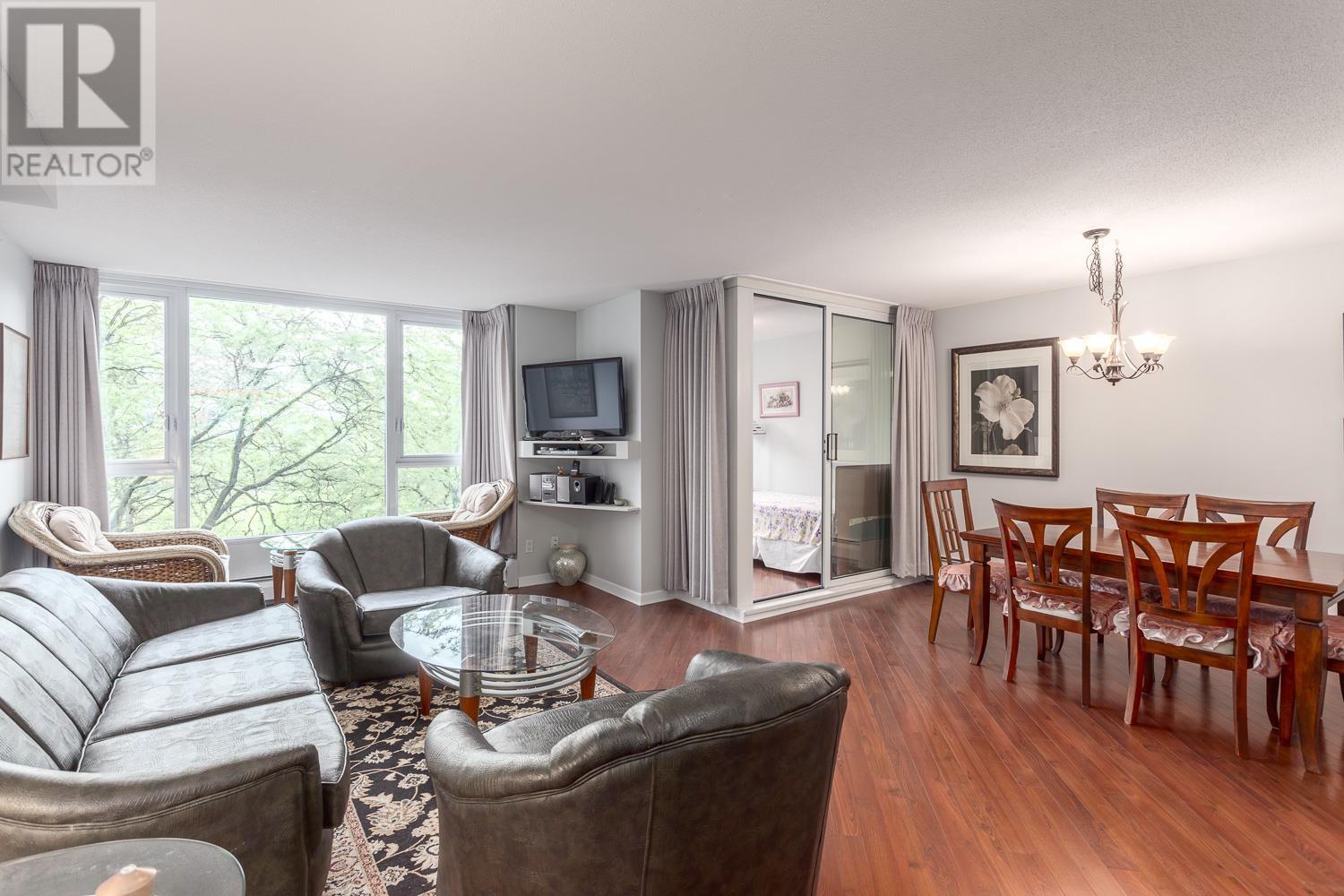 Listing Picture 3 of 27 : 505 1338 HOMER STREET, Vancouver / 溫哥華 - 魯藝地產 Yvonne Lu Group - MLS Medallion Club Member