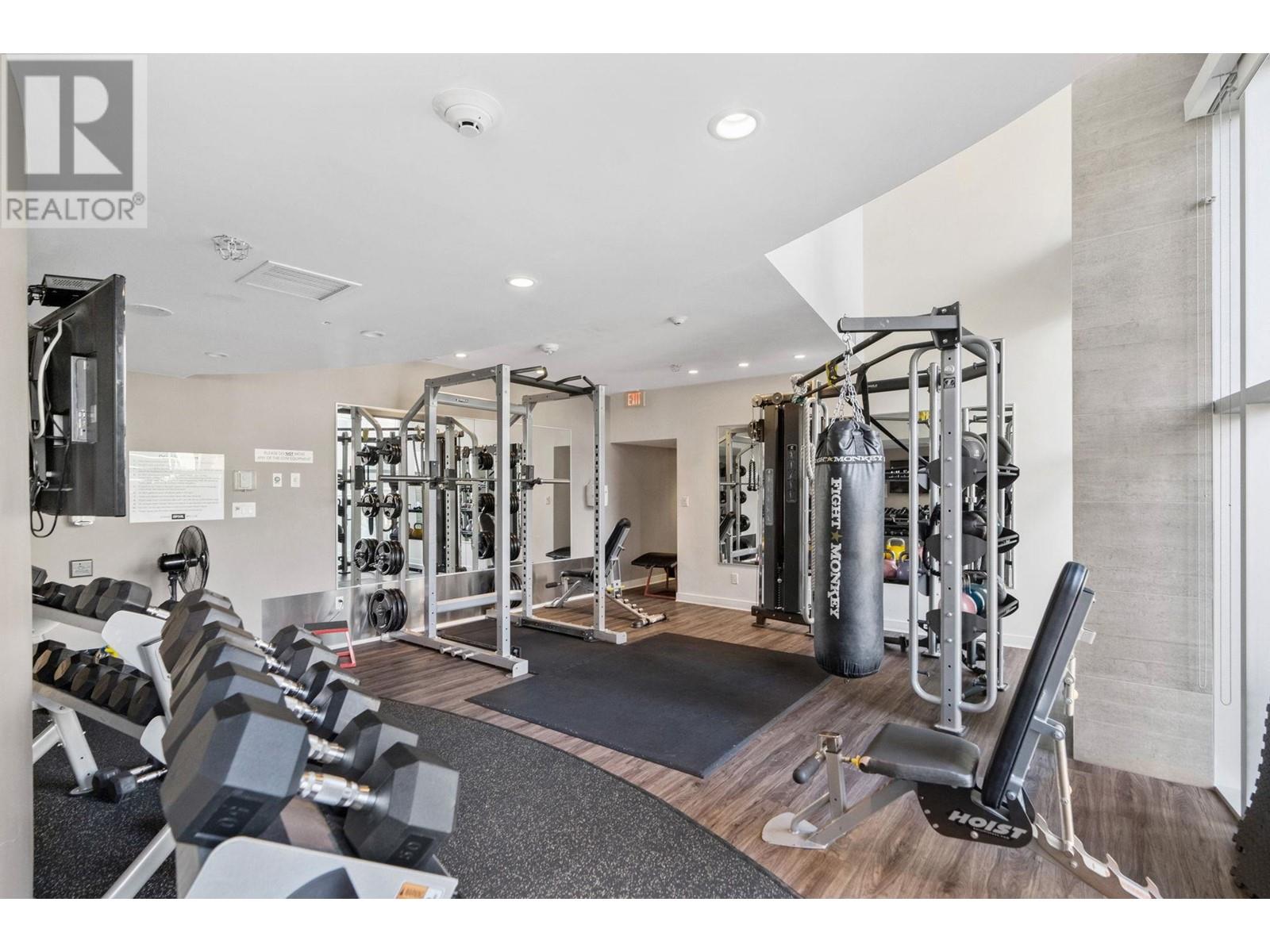 Listing Picture 11 of 25 : 1504 1775 QUEBEC STREET, Vancouver / 溫哥華 - 魯藝地產 Yvonne Lu Group - MLS Medallion Club Member