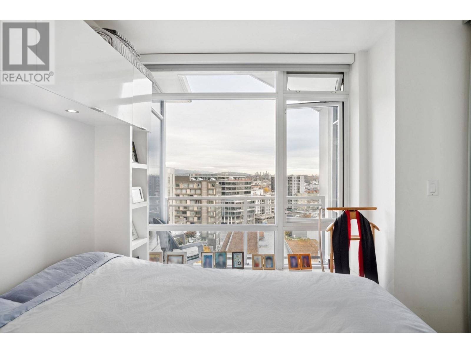 Listing Picture 5 of 25 : 1504 1775 QUEBEC STREET, Vancouver / 溫哥華 - 魯藝地產 Yvonne Lu Group - MLS Medallion Club Member