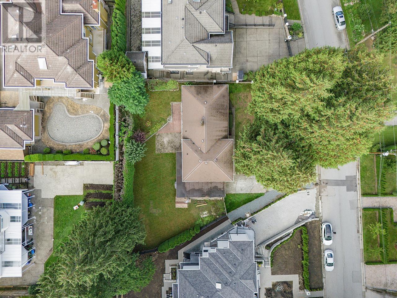 Listing Picture 16 of 21 : 5537 RUGBY STREET, Burnaby / 本拿比 - 魯藝地產 Yvonne Lu Group - MLS Medallion Club Member