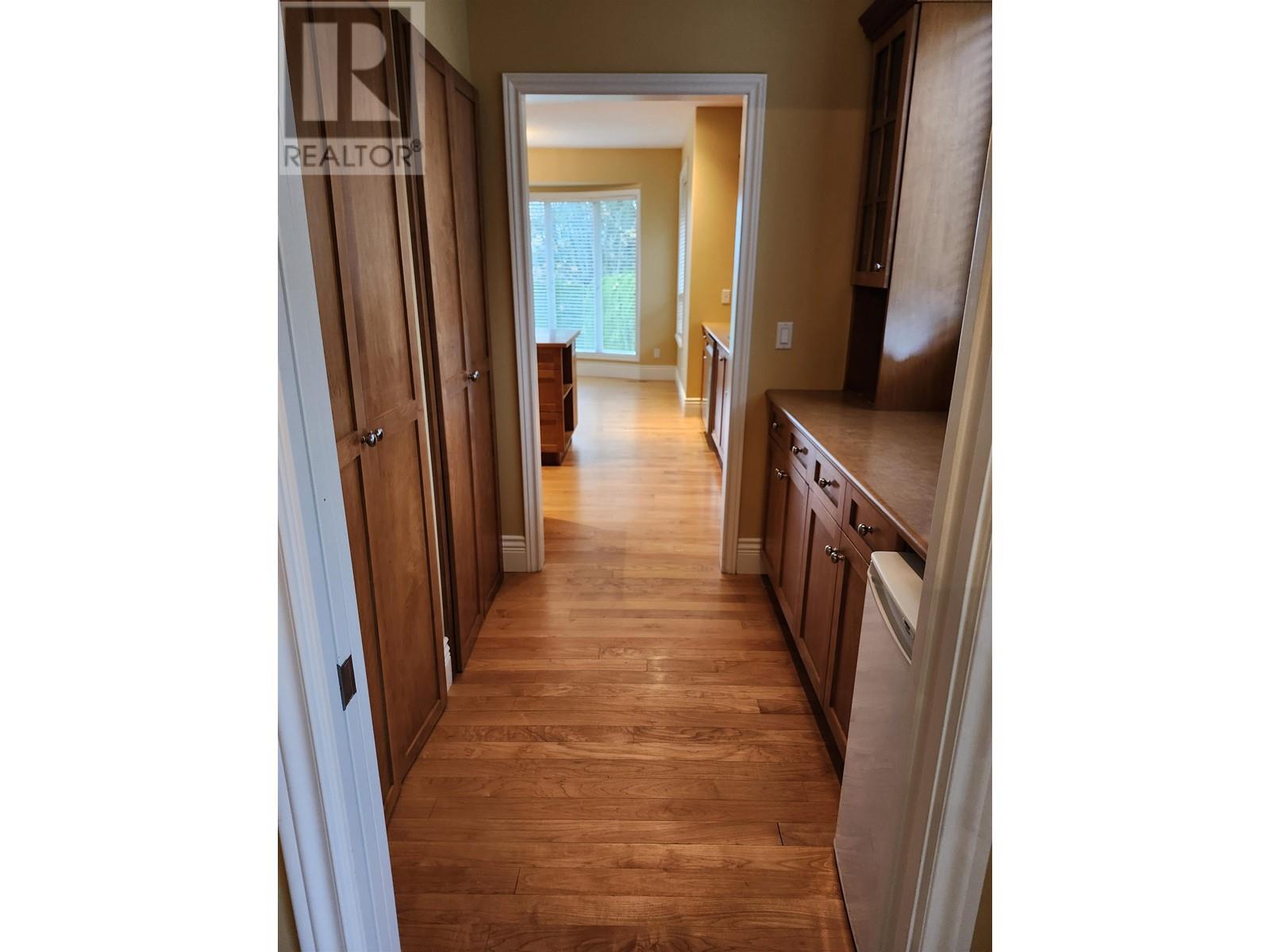 10500 Baker Place, Maple Ridge, British Columbia  V2W 2C2 - Photo 6 - R2953170