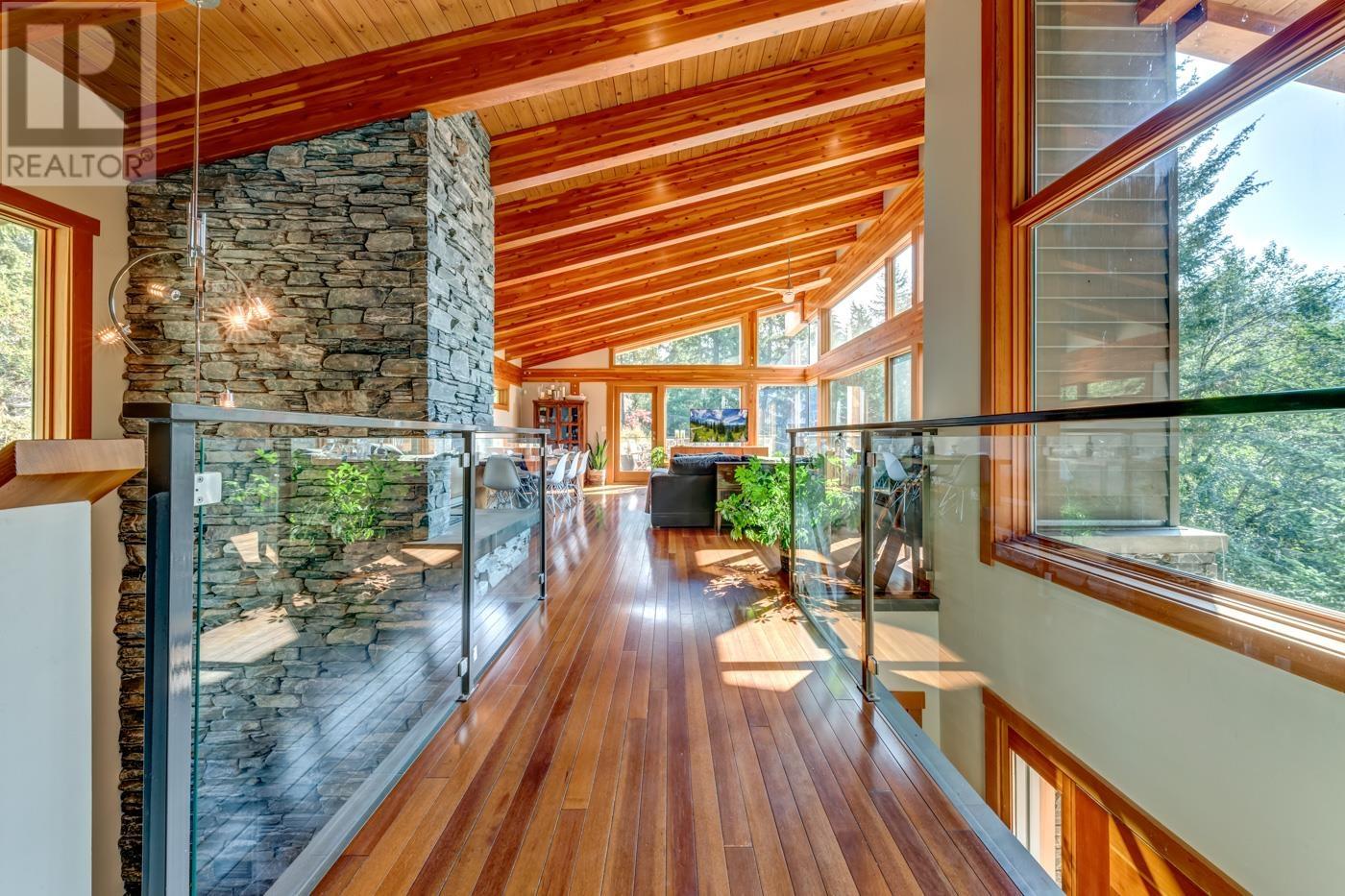 9557 Emerald Drive, Whistler, British Columbia  V8E 0G5 - Photo 7 - R2953197