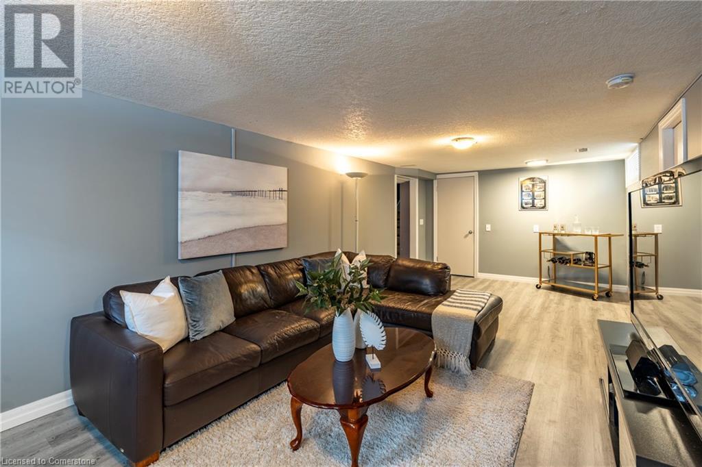 31 Pinecrest Drive, Kitchener, Ontario  N2A 2G7 - Photo 29 - 40685839