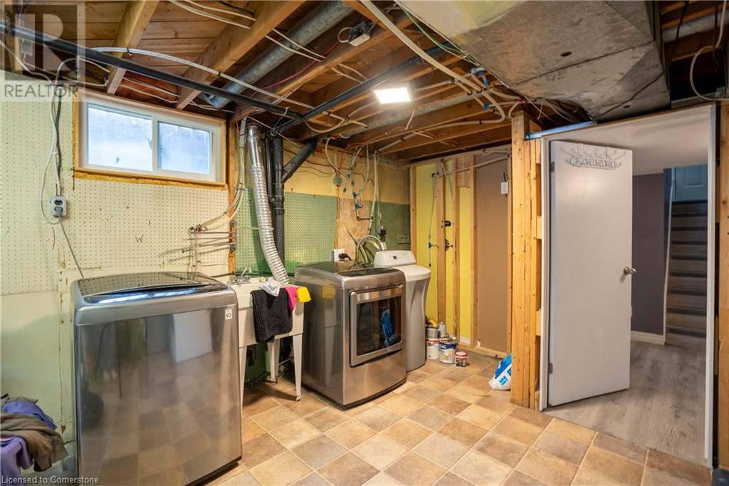 31 Pinecrest Drive, Kitchener, Ontario  N2A 2G7 - Photo 42 - 40685839