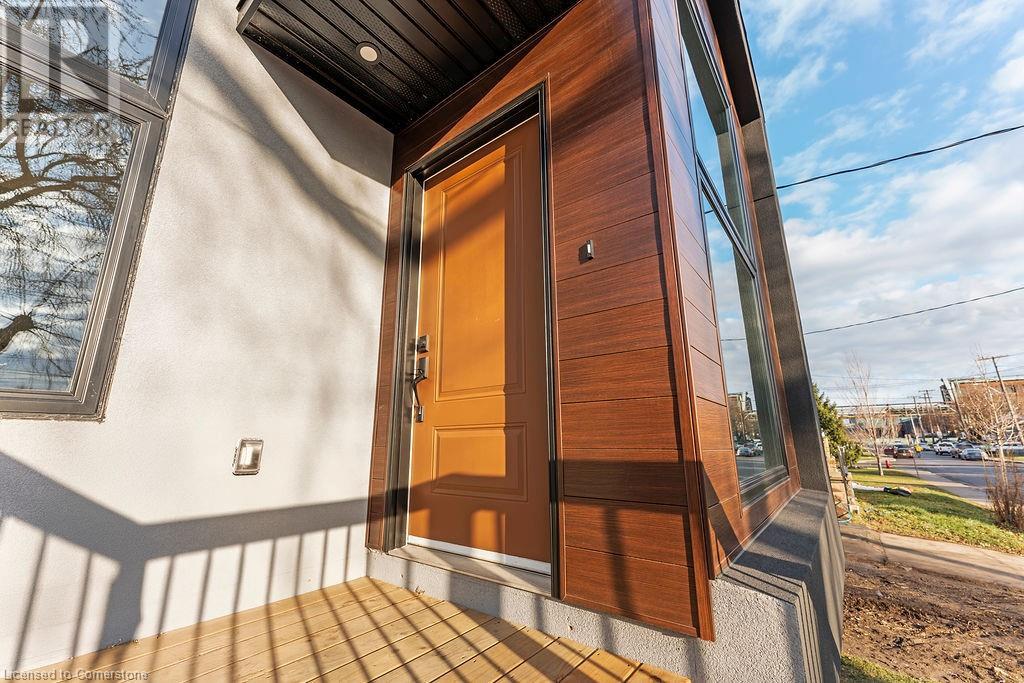 209 Grenfell Street, Hamilton, Ontario  L8H 3J6 - Photo 5 - 40687957